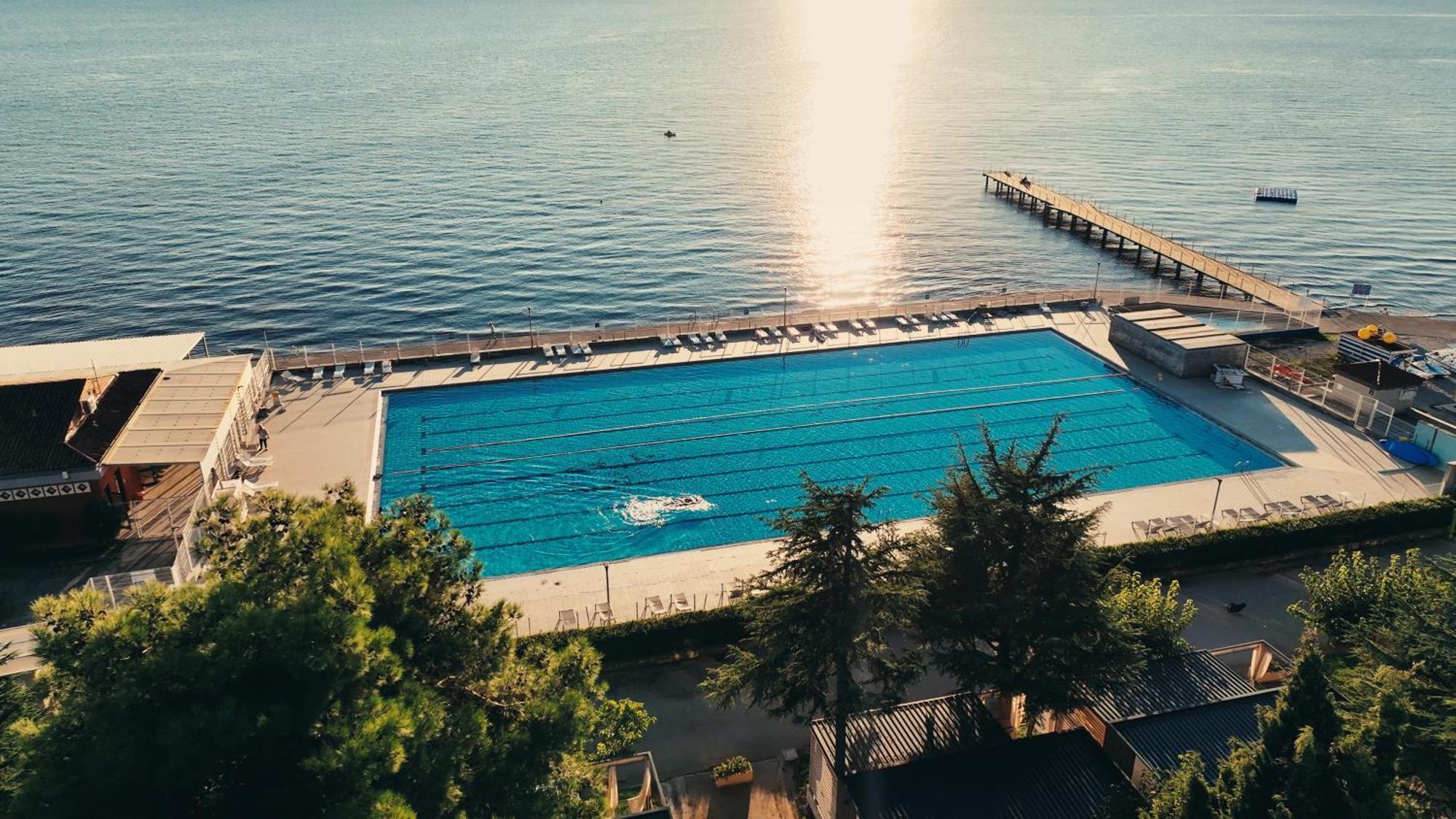 Adria Apartments - Hotel & Resort Adria Ankaran Kültér fotó