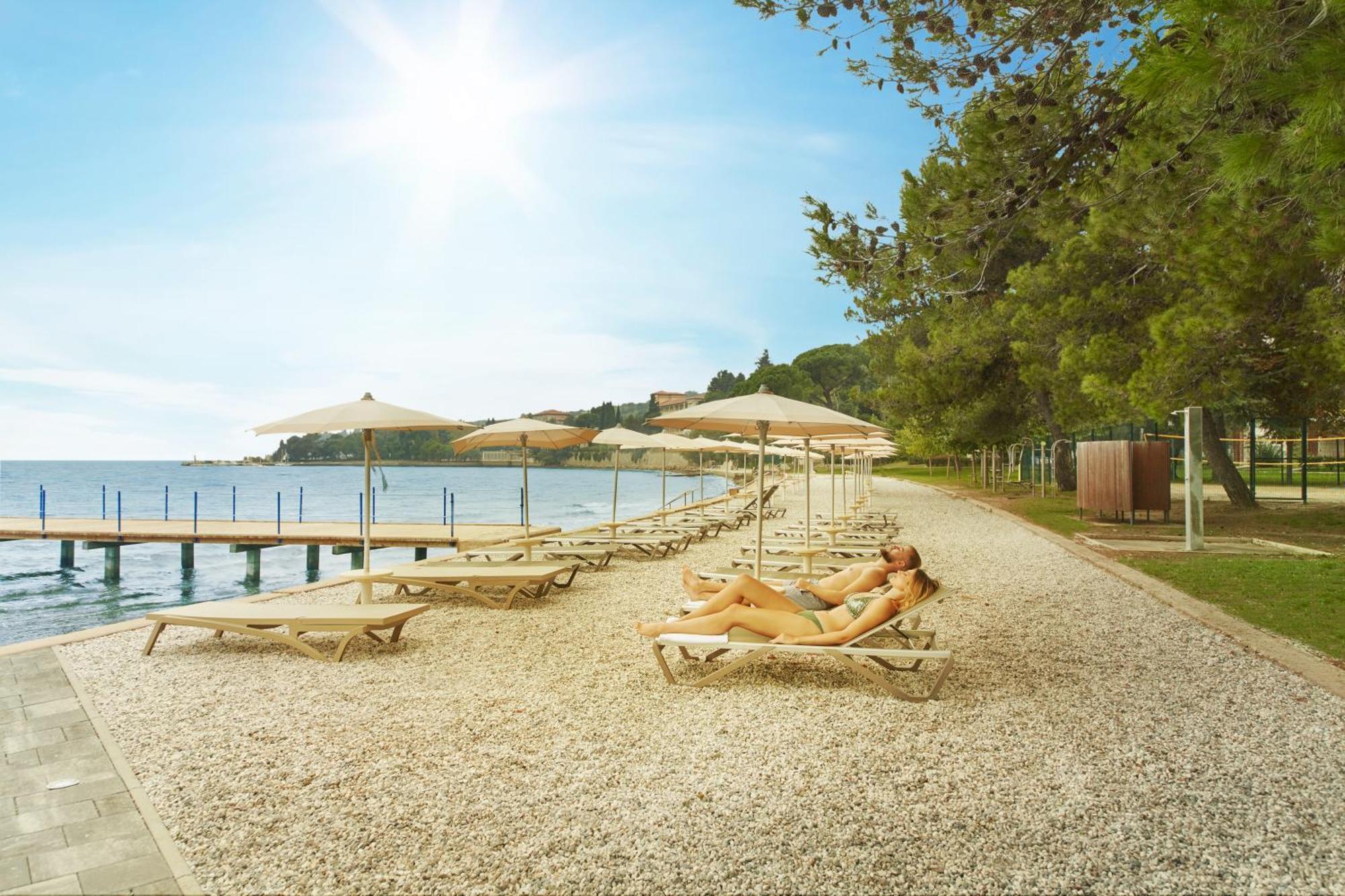 Adria Apartments - Hotel & Resort Adria Ankaran Kültér fotó