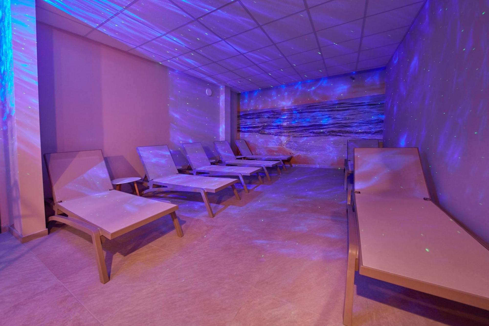 Adria Apartments - Hotel & Resort Adria Ankaran Kültér fotó